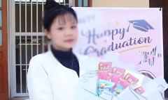 Đau lòng nữ sinh lớp 11 lao xuống biển cứu người, tử vong thương tâm, hiệu trưởng nói gì?