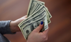 Tỷ giá USD hôm nay 17/04/2024: Đồng USD tiếp tục đà tăng