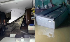 Bão Bualoi gây thiệt hại ở Nghệ An-Hà Tĩnh: Gió quật đổ cột điện, cây xanh, sập nhà