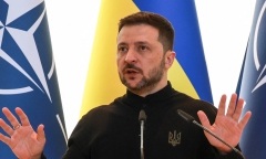 Tổng thống Zelensky ra tuyên bố bất ngờ về