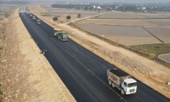 Đẩy nhanh tiến độ 5 dự án thành phần đường bộ cao tốc Bắc - Nam phía Đông