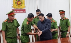 Bắt Cục trưởng Cục Đăng kiểm Việt Nam Đặng Việt Hà