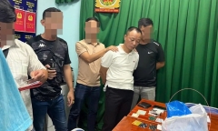 Giả danh công an, người đàn ông bán cháo lòng lừa vợ chồng 