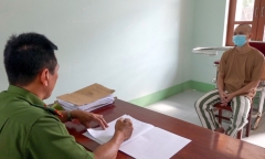 Kiên Giang: Cần tiền trả nợ, thanh niên giả vờ mua hàng rồi cướp tài sản hàng xóm
