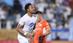Xuân Son bất ngờ ký hợp đồng