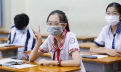 Nhiều trường học tại TP.HCM lùi giờ vào lớp của học sinh từ 15-30 phút