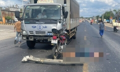 Người đàn ông tử vong tại chỗ sau vụ xe tập lái va chạm xe máy