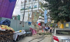 Hiện trường vụ gãy cần cẩu giữa trung tâm Đà Nẵng