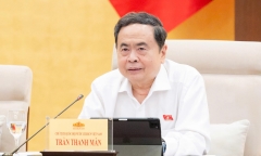 Hoàn thiện pháp luật về chứng khoán, trái phiếu doanh nghiệp, giảm gánh nặng cho vốn tín dụng