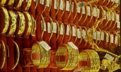 Giá vàng chiều nay (25/2): Vàng chạm mốc 92,3 triệu đồng/lượng