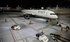 Cách nấu cháo bồ câu bằng nồi cơm điện