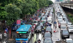 Nhiều tuyến đường Hà Nội ùn tắc kéo dài trong ngày đầu nghỉ lễ 2/9