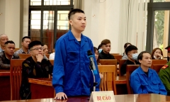Rút dao chém bạn nhậu vì người yêu bị chọc ghẹo, thanh niên lĩnh án 14 năm tù