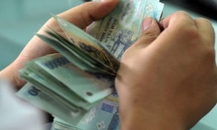 Hung hãn cưỡng đoạt tài sản của người già, cả nhóm đòi nợ 