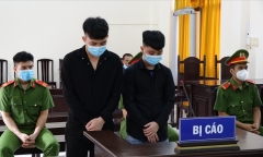 Chém người suýt chết vì ghen, 2 anh em