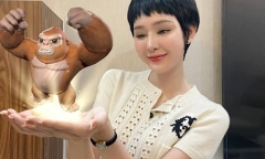 Hiền Hồ xuất hiện với gương mặt giống 