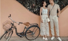 Lệ Quyên đăng ảnh tình tứ với