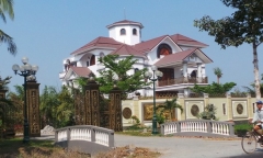 Cận cảnh 2 “siêu” biệt thự của ông Trần Văn Truyền