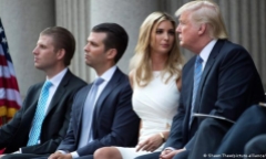 Gia đình cựu Tổng thống Trump bị triệu tập lấy lời khai