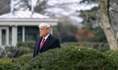 Meta sẽ khôi phục tài khoản Facebook của ông Trump sau 2 năm