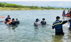 Quảng Ngãi: Tìm thấy ô tô và thi thể người đàn ông bị lũ cuốn mất tích hơn 3 tháng trước