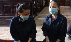 Đi xin học cho cháu, trộm luôn tiền của nữ hiệu trưởng			`