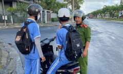 Tin thời sự mới nóng nhất 24/11: Hàng trăm học sinh Đà Nẵng bị CSGT 