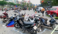 Diễn biến mới nhất vụ tai nạn liên hoàn đâm vào 17 xe máy ở Hà Nội