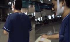 Dạy mãi nhưng con vẫn không hiểu, bố “nóng máu” quát ầm ĩ đến mức trật khớp hàm