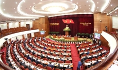 Ban Chấp hành Trung ương Đảng xem xét, quyết định về công tác cán bộ