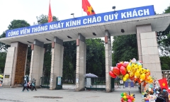 Hà Nội bỏ một phần tường rào công viên Thống Nhất, kết nối với phố đi bộ