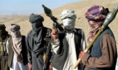 Lực lượng Taliban ở Pakistan tuyên bố chấm dứt lệnh ngừng bắn với chính phủ