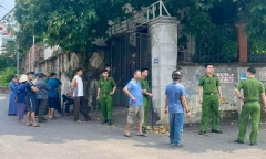 Truy tìm kẻ sát nhân mắc bệnh tâm thần sát hại bố đẻ ở Phú Thọ