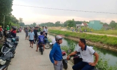 Thương tâm: Phát hiện thi thể 2 mẹ con dưới kênh ở Quảng Nam