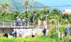 Nằm giữa đường ray, người đàn ông ở Khánh Hòa bị tàu hỏa tông tử vong