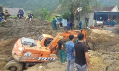 Vụ 3 người tử vong khi nạo vét giếng cũ ở Nghệ An: Các nạn nhân là lao động chính trong gia đình