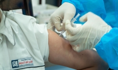 Giám đốc Sở Giáo dục Đào tạo Hà Nội nói về hai lô vaccine tăng hạn sử dụng