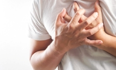 Tưởng chỉ xây xước nhẹ, người đàn ông suýt mất mạng sau tai nạn giao thông