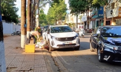 Truy tìm đối tượng đập kính ô tô, trộm hàng trăm triệu giữa trưa