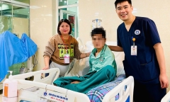 Sau cú ngã trong nhà vệ sinh, nam thanh niên 31 tuổi liệt nửa người