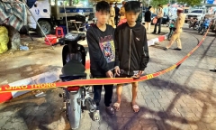 Hai thiếu niên 14 tuổi 