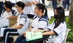 Điểm chuẩn Trường Đại học Ngoại ngữ - Tin học TP.HCM năm 2025, nhiều ngành có điểm chuẩn rất thấp