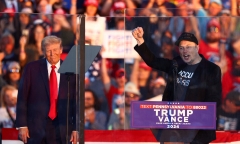Bầu cử Tổng thống Mỹ 2024: Tỷ phú Elon Musk chi