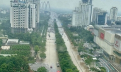 Đường Võ Chí Công ngập úng kéo dài, Hà Nội ban hành thông báo phân luồng từ xa