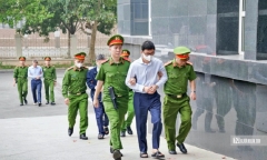 Ông Trịnh Văn Quyết thường xuyên phải thở oxy, tiếp tục vắng mặt tại toà