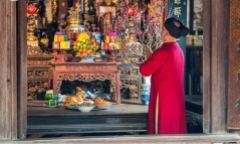 Văn khấn mùng 1 tháng 2 năm 2025 chuẩn nhất, chi tiết nhất