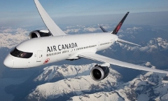 Nguyên nhân máy bay Air Canada chở hơn 400 người bốc cháy
