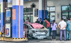Vụ cháy ô tô, 2 người tử vong: Tài xế khai lý do không mở cửa cứu người mắc kẹt