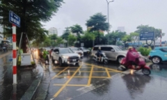 Tin mưa lũ mới nhất ở Sơn La: Nước ngập đến nóc nhà, người dân cầu cứu