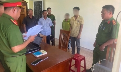 Tin tức pháp luật mới nhất ngày 12/10: Bắt đối tượng dụ bé gái 13 tuổi vào rừng keo để giở trò